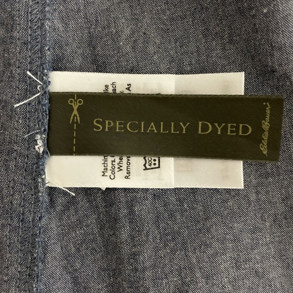 Eddie Bauer Women’s Cotton Sleeveless Button Down Blouse Top Large Chambray - Picture 5 of 8